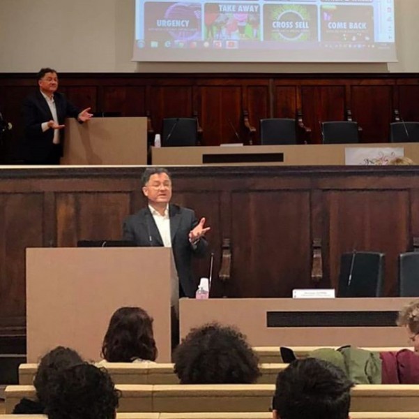 Riccardo Paterni presenting a seminar at the University of Pisa - PhD Plus 2019 Edition
